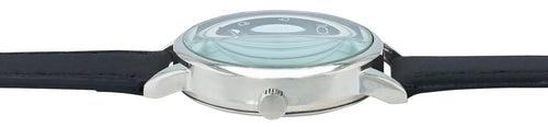 Adrina Damenuhr Schwarz – Lederimitat, Arabische Ziffern, Ø 34 mm