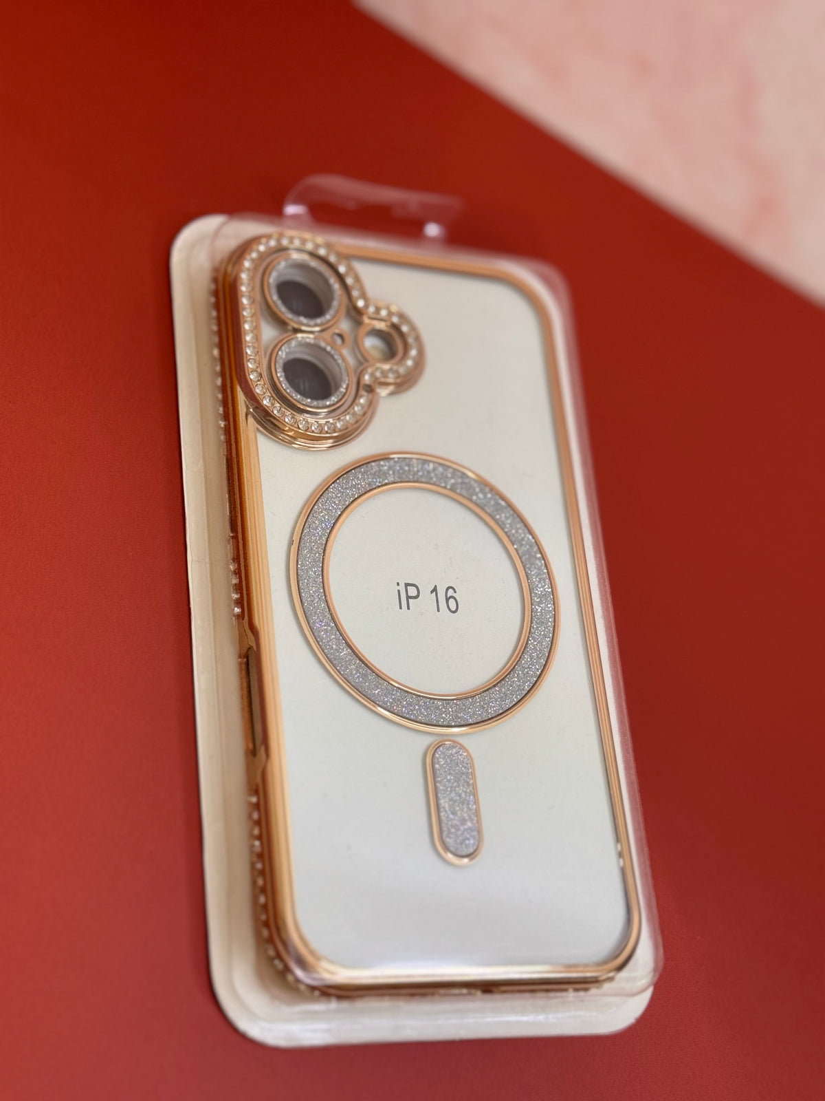 Handyhülle für iPhone 16 mit funkelndem Rahmen