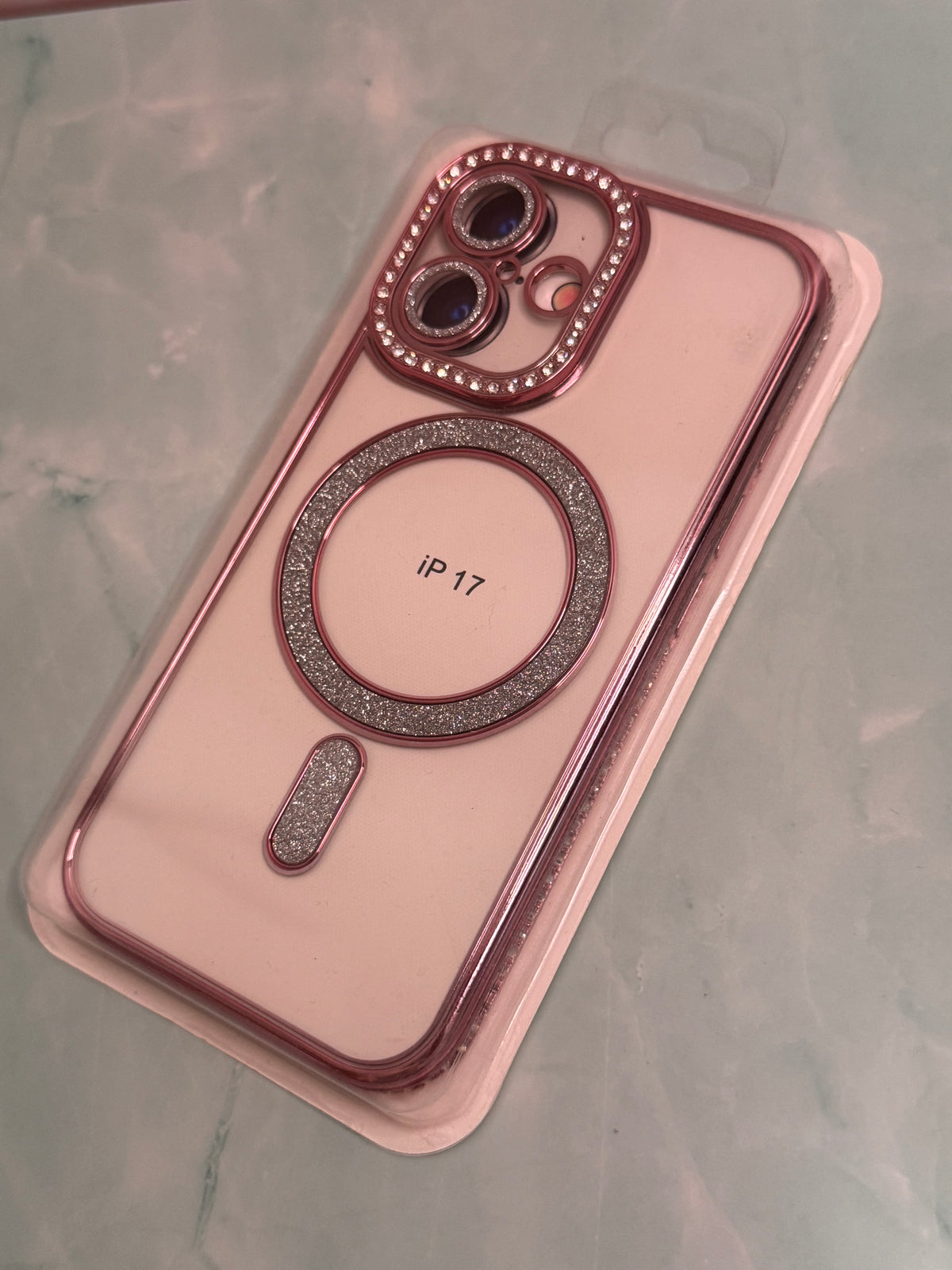 Handyhülle für iPhone 17 mit funkelndem Rahmen